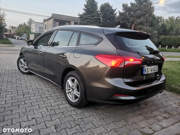 Ford Focus 1.5 EcoBlue Trend Edition - 4