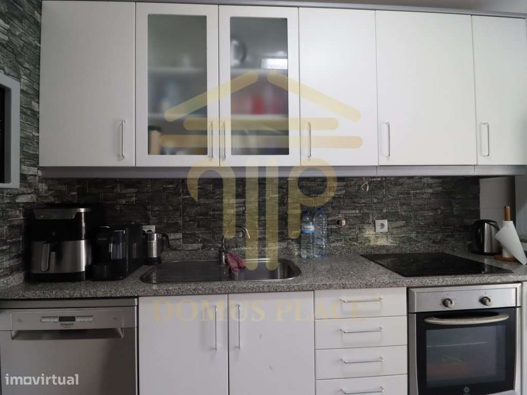 Apartamento T3 no Castelo da Maia com Terraço, 3 Frentes e Lugar de...-22