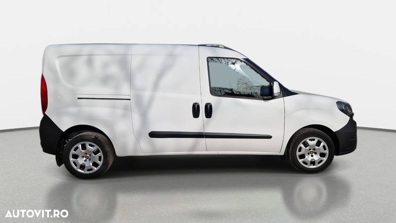 Fiat Doblo Combi 1.3 Mjet Maxi Confort - 4