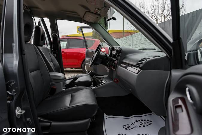 Suzuki Grand Vitara 2.0 Special Edition - 15