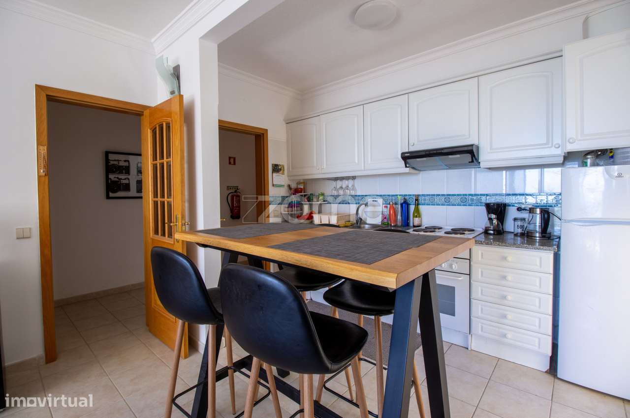 Apartamento T2 em Primeira Linha de Mar – Armação de Pêra - Grande imagem: 5/15