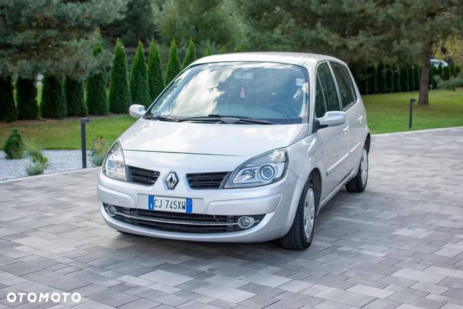 Renault Scenic - 10