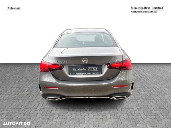 Mercedes-Benz A 180 d Sedan 8G-DCT - 4