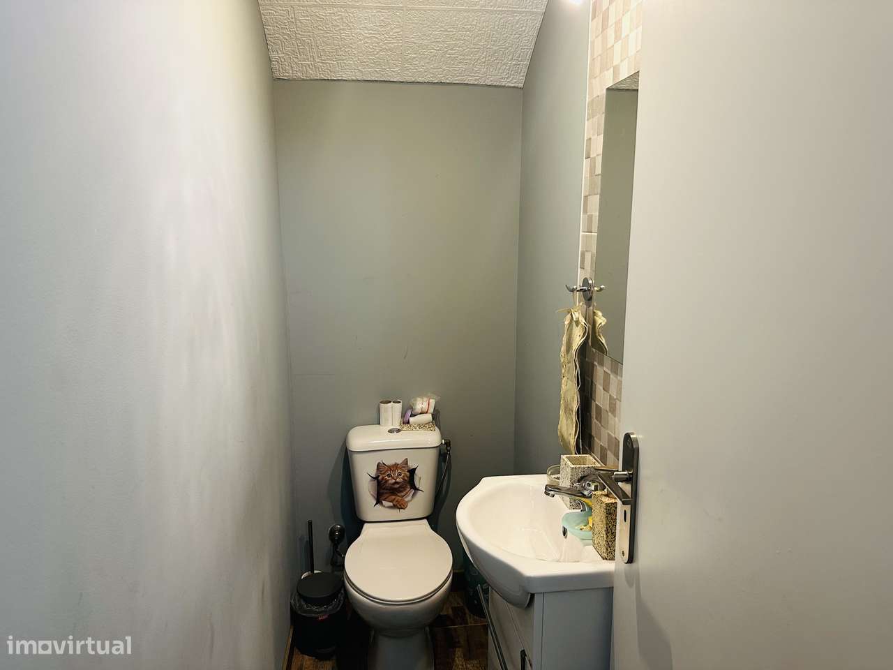 Moradia T3+T2 Bifamiliar para habitação própria ou investimento-5