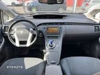 Toyota Prius (Hybrid) Executive - 18