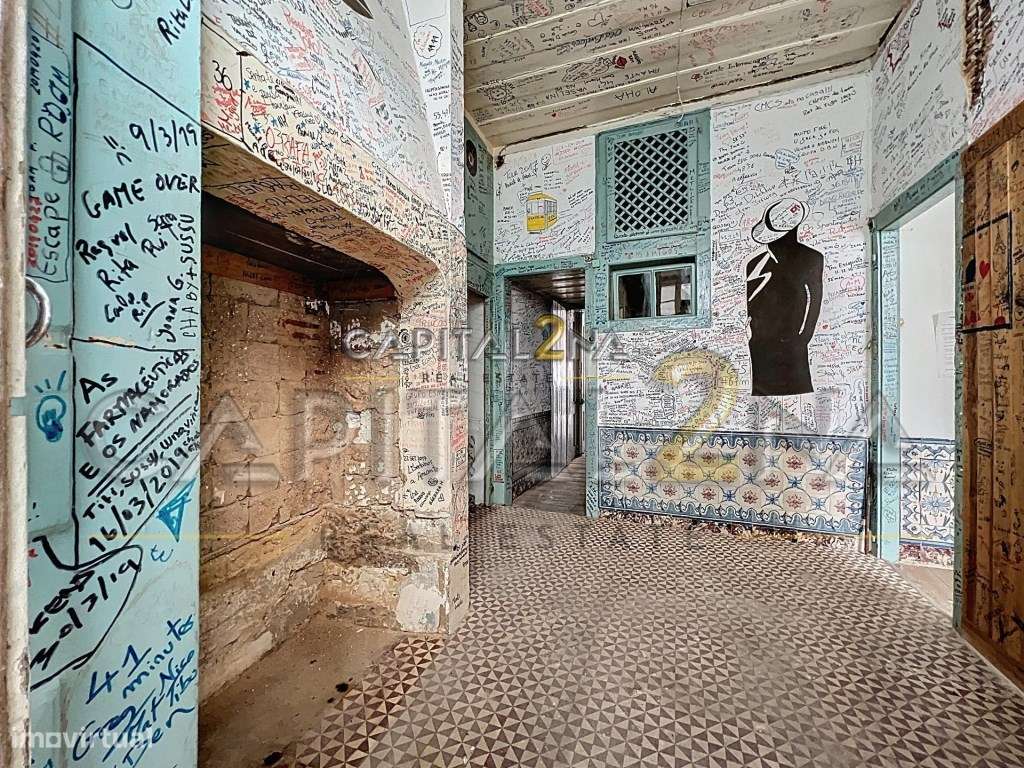 Prédio Devoluto com Projeto Aprovado na Baixa de Lisboa-13