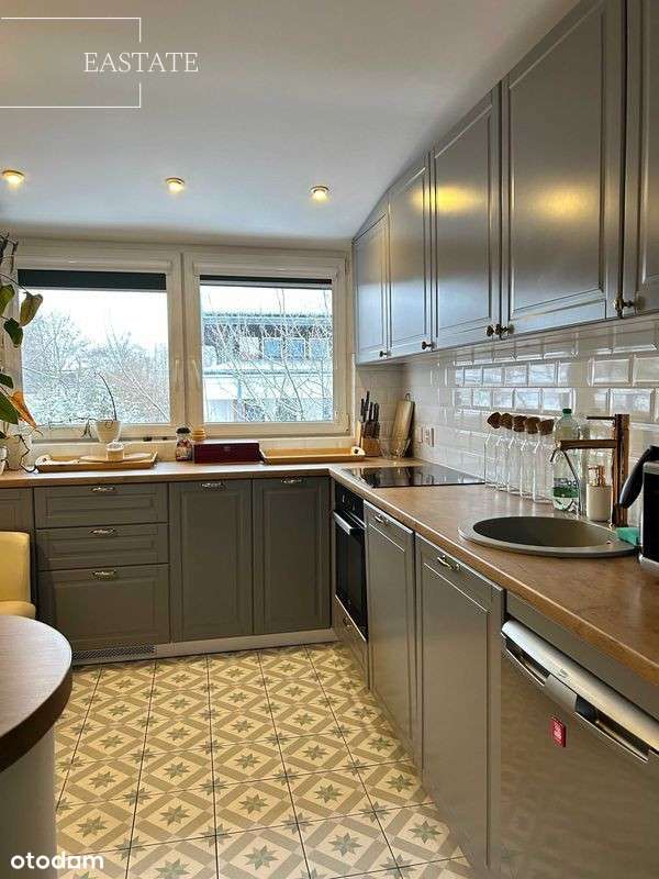 Wyjątkowe biuro z ogródkiem na Saskiej Kępie - Pełny obrazek: 4/7