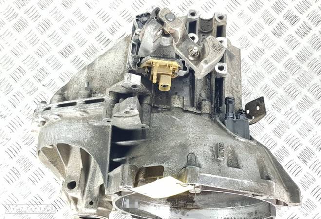 Caixa Velocidades Ford Transit 2.2 tdci Ref.61RC 7002 AB 6C1R 7002DC - 2