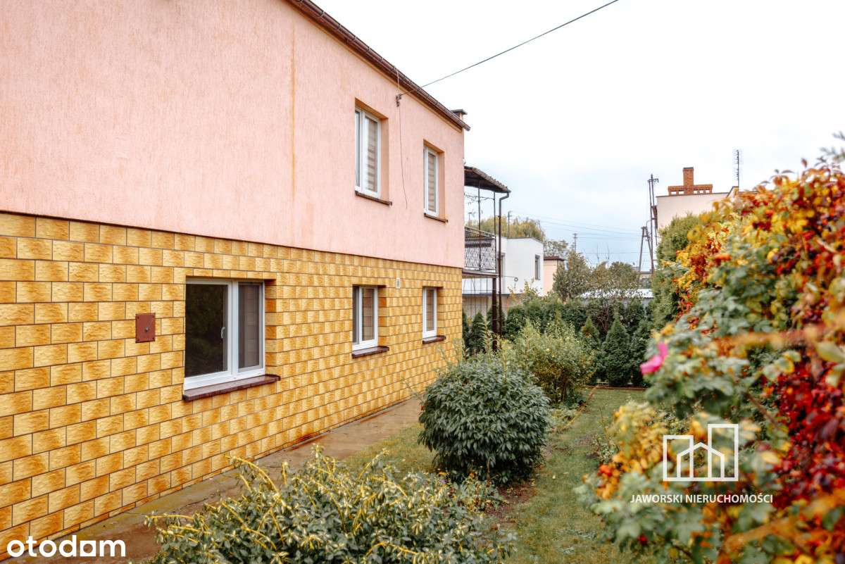 Janowiec Wlkp. dom + warsztat, 2 niezależne lokale-11