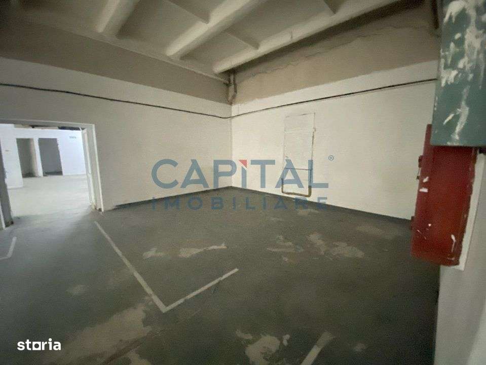 Spatiu Comercial de inchiriat Piata 1 Mai, 240mp, parter - Imagine principală: 3/6