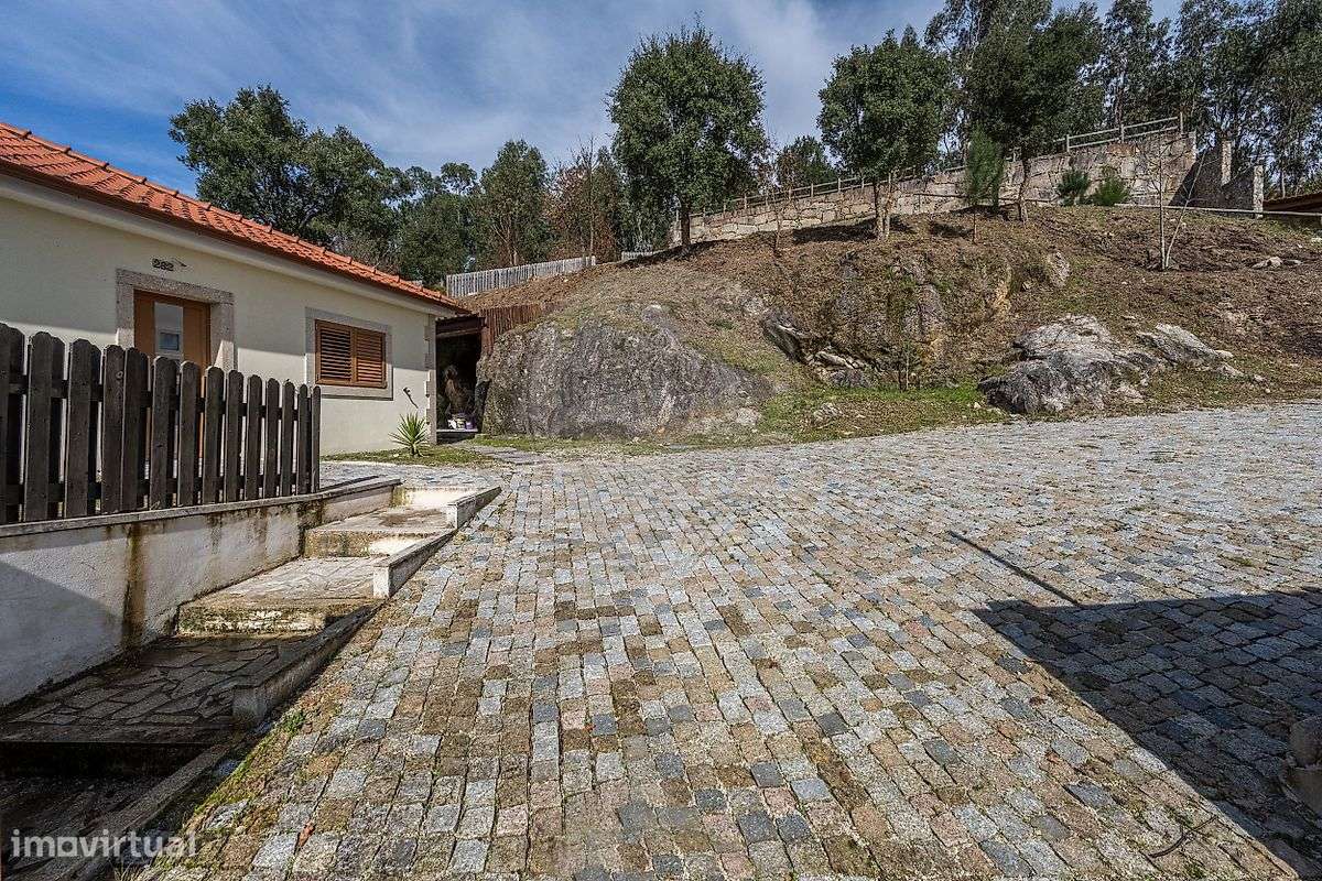 Moradia T2 para venda-14