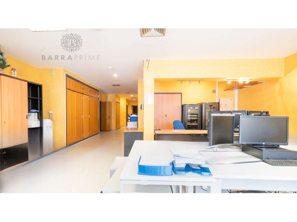 Loja para Comércio no centro de Faro - Grande imagem: 3/14