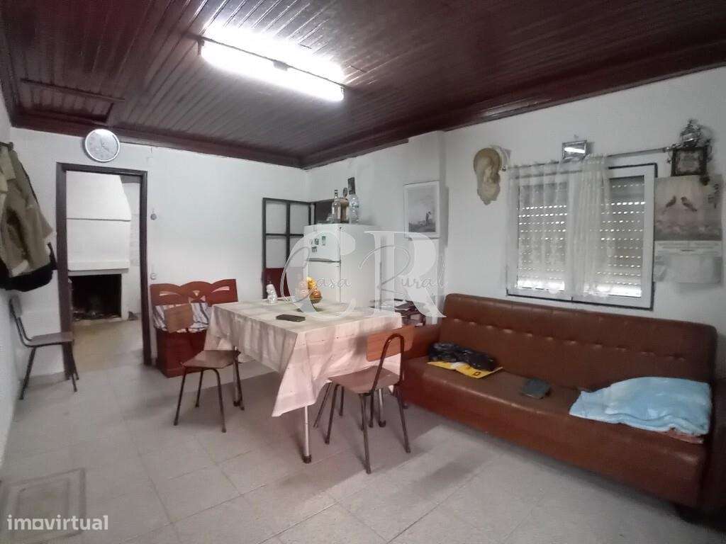 Moradia T3 com terreno pronta a habitar, logradouro e poço de água em - Grande imagem: 4/35