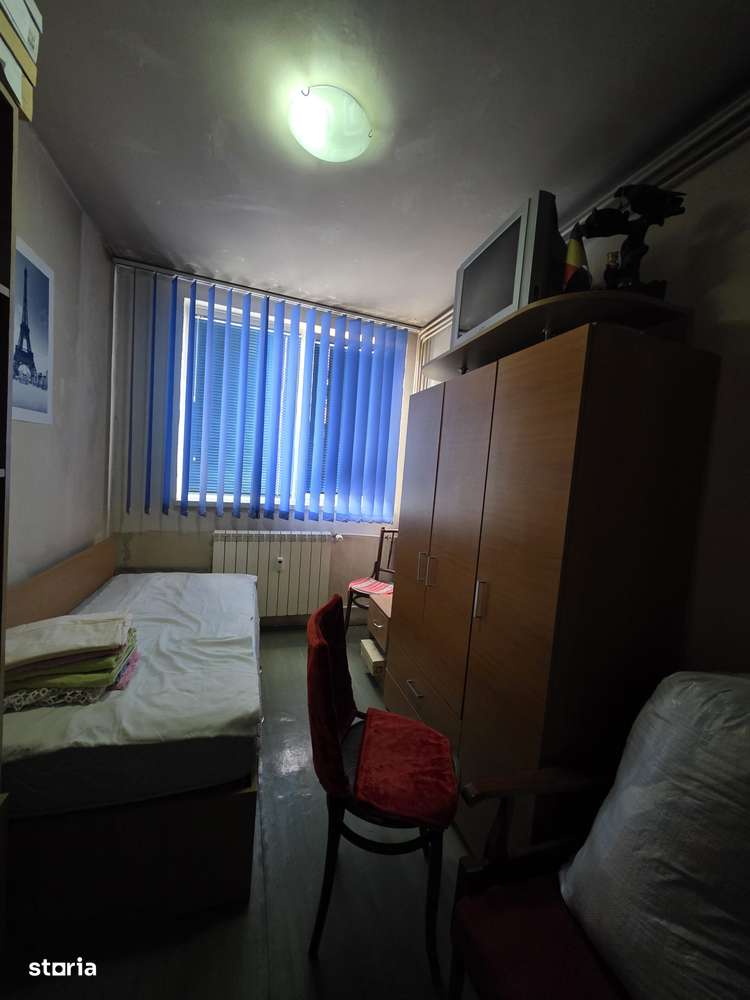 Apartament cu 3 camere de vanzare in zona Drumul Taberei metrou-8