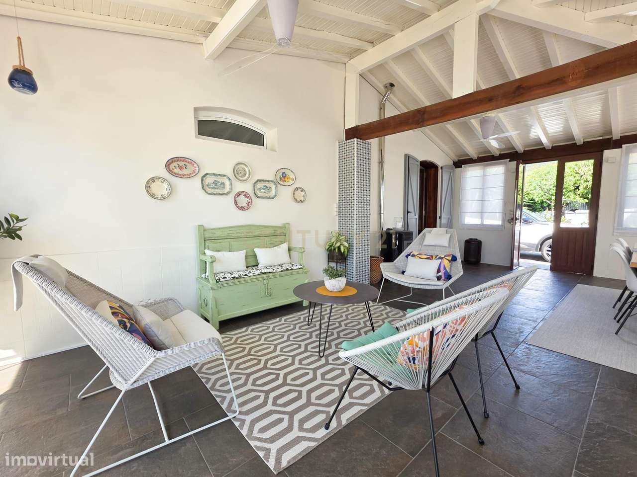 Moradia situada em Beire / Paredes-8