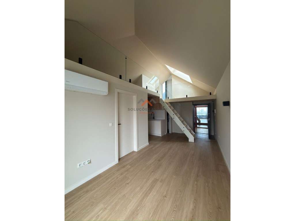 Apartamento T1+1 Pronto Habitar - Centro de Aveiro - Grande imagem: 2/18