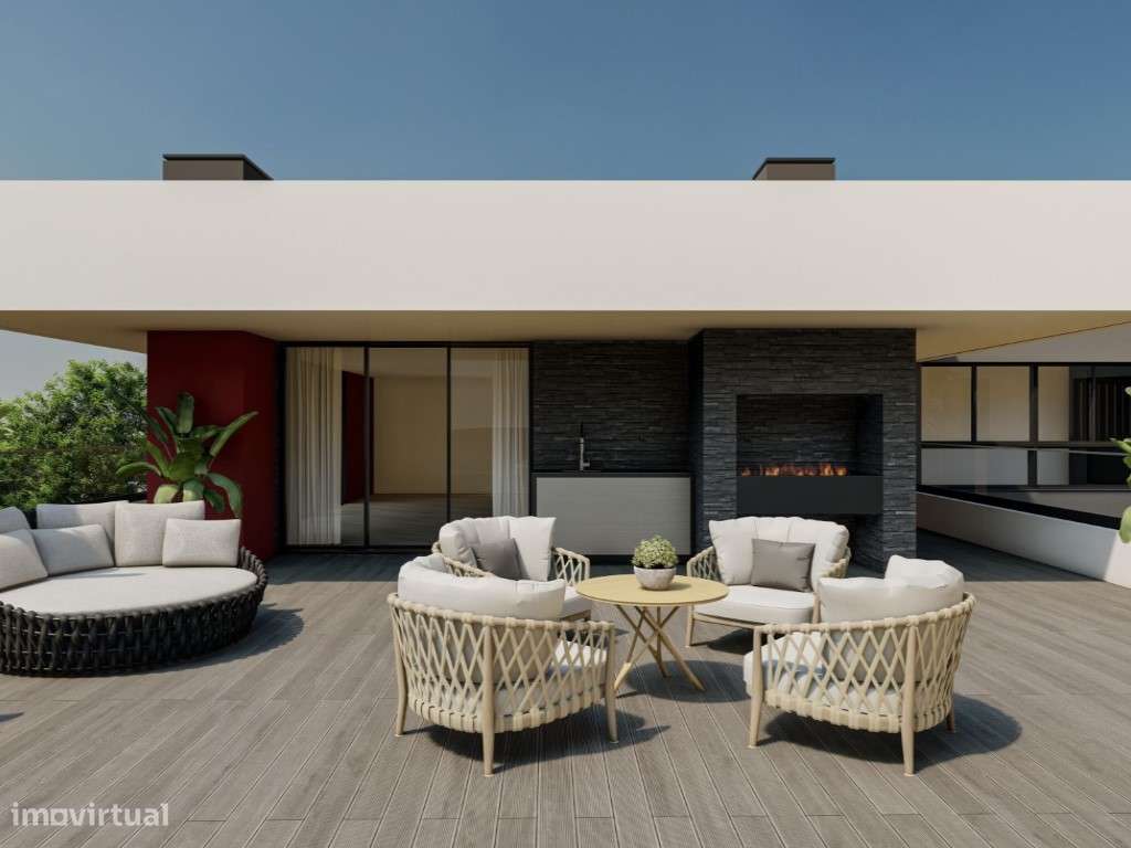 Duplex T2 no Garajau com terraço exclusivo-3