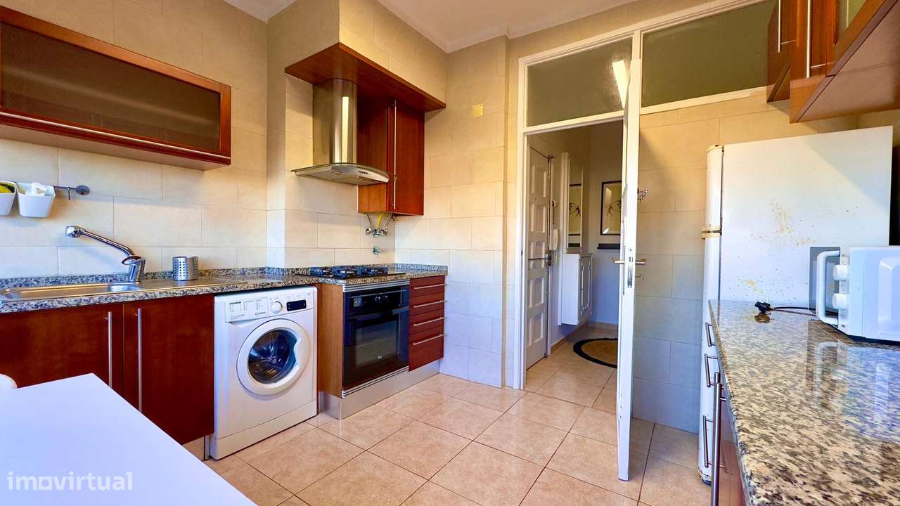 T2 - renovado - equipado - mobilado - vista desafogada - Ameixoeira - Grande imagem: 4/18