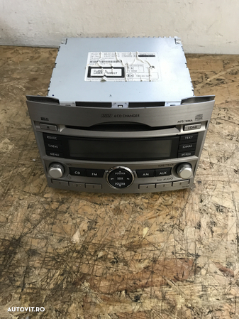 Radio CD Subaru Outback 2.0d, 150cp, 4X4, manual - 1