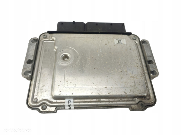 KOMPUTER STEROWNIK SILNIKA HYUNDAI I30 I (07-10) 1.6 CRDI 90KM 39105-2A765 - 2