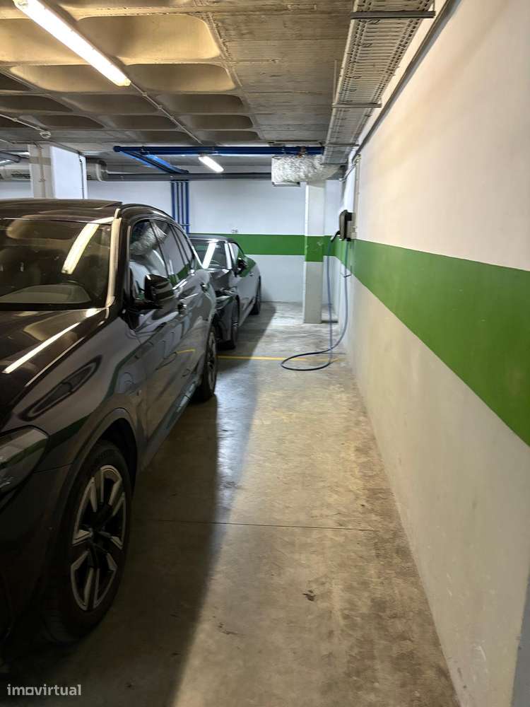 Exclusivo Apartamento T4 em condomínio fechado-25