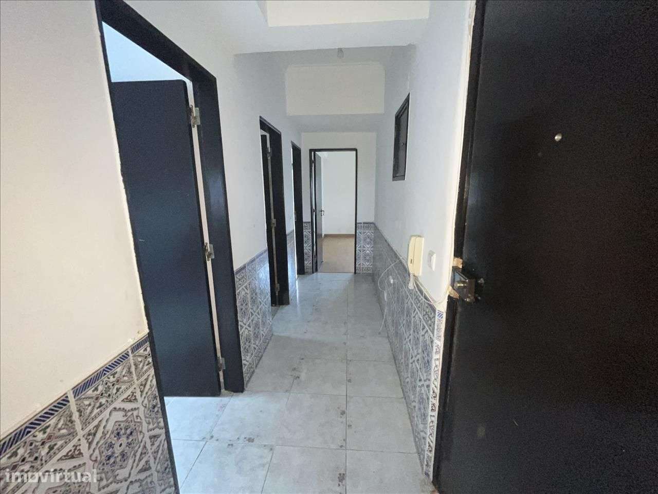 Apartamento T2 em Rio de Mouro - Grande imagem: 3/17