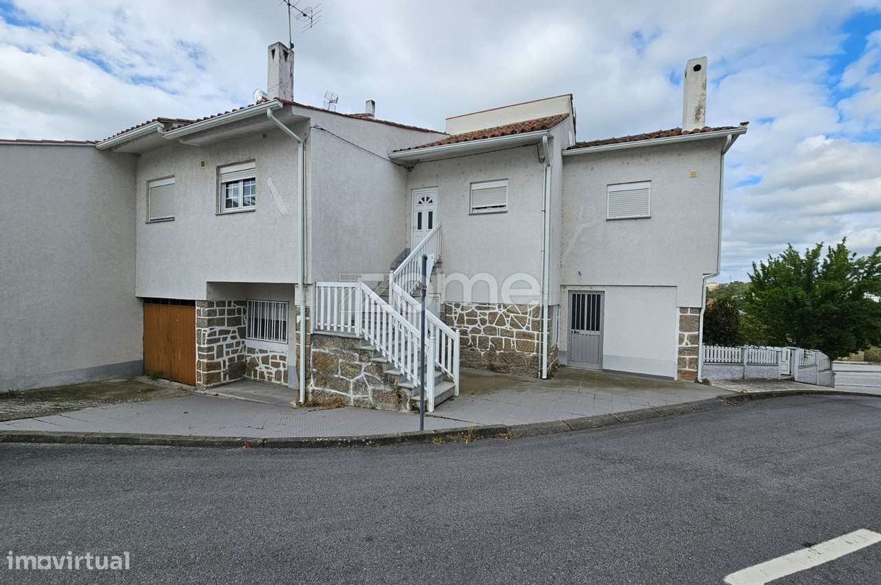 Moradia de Gaveto em Miranda do douro - Grande imagem: 5/19