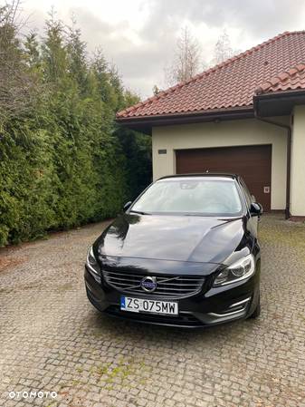 Volvo V60 D4 Drive-E Summum - 2