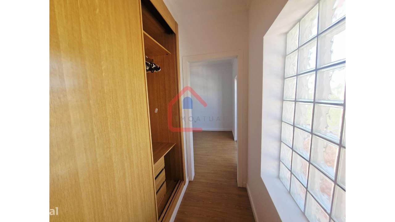 Apartamento T4 em  GAMBIA-PONTES-ALTO DA GUERRA-42