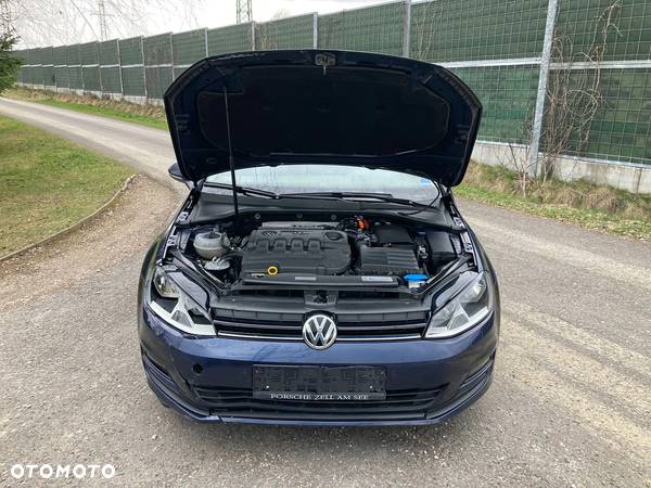 Volkswagen Golf 1.6 TDI BlueMotion Technology Cup - 16