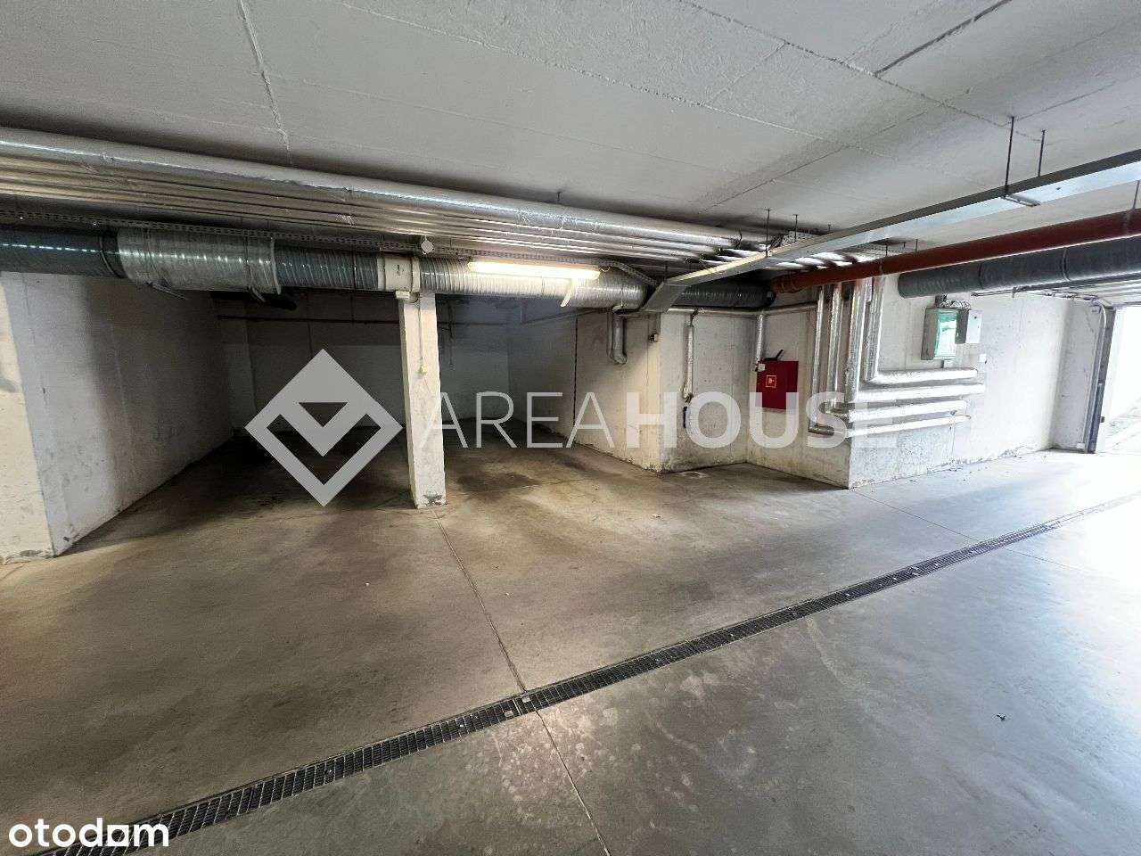 Miejsce postojowe w garażu podziemnym, Bartla