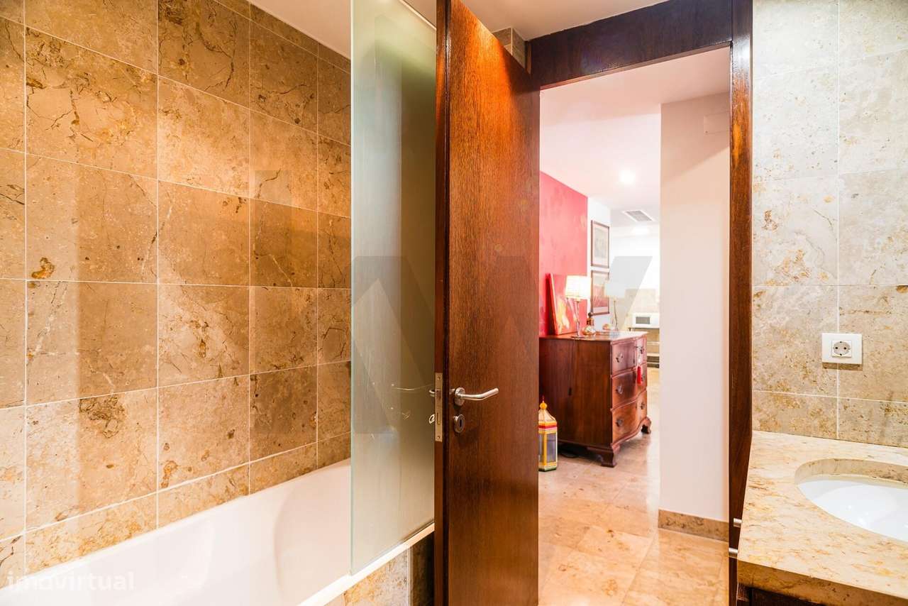 T1 literalmente no Príncipe Real com Estacionamento-16