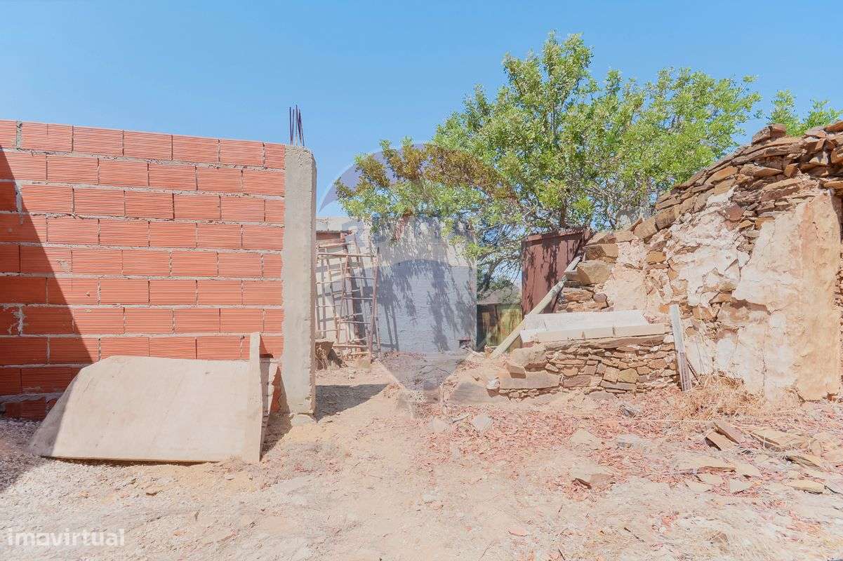 Moradia T2 para venda - Grande imagem: 5/8