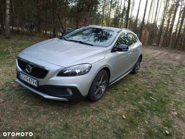 Volvo V40 Cross Country D3 Geartronic Summum - 1