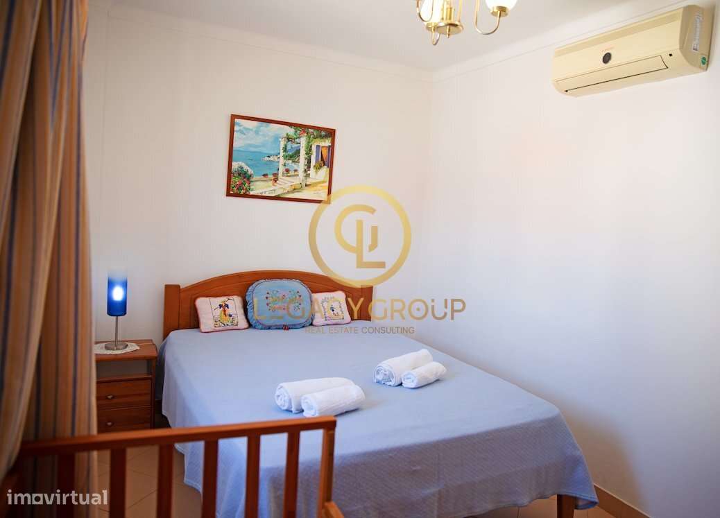 Exclusiva Moradia T3+1 mobilada, com 2 piscinas a apenas 5 minutos...-11