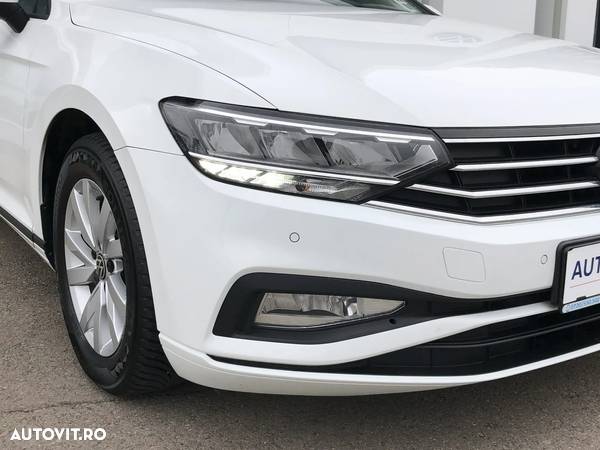 Volkswagen Passat 2.0 TDI DSG Advance - 10