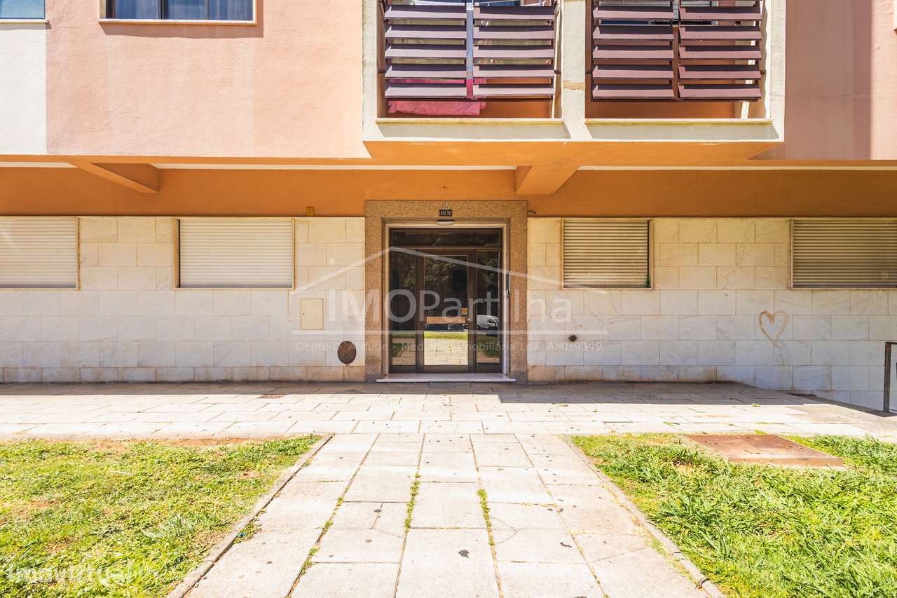 T1 em São Marcos a 12 minutos da praia vende-se-25