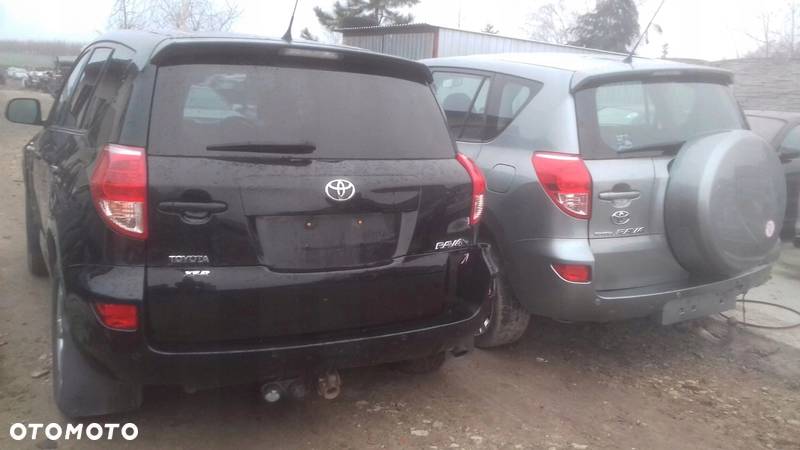 Toyota Rav4 III guma stabilizatora przód gumy 2 szt komplet - 9