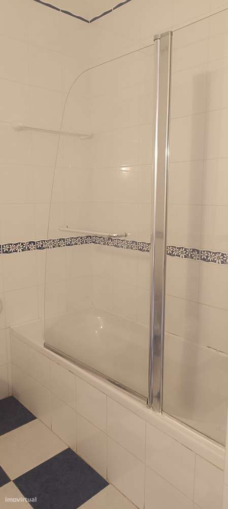 Magnifico apartamento T3 com garagem!-13