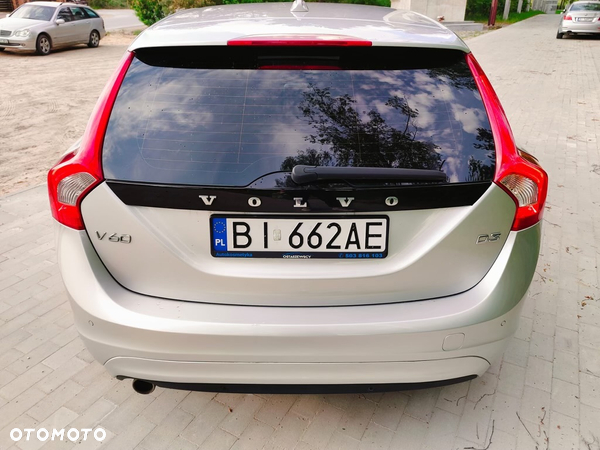 Volvo V60 D3 Geartronic Business Edition - 16