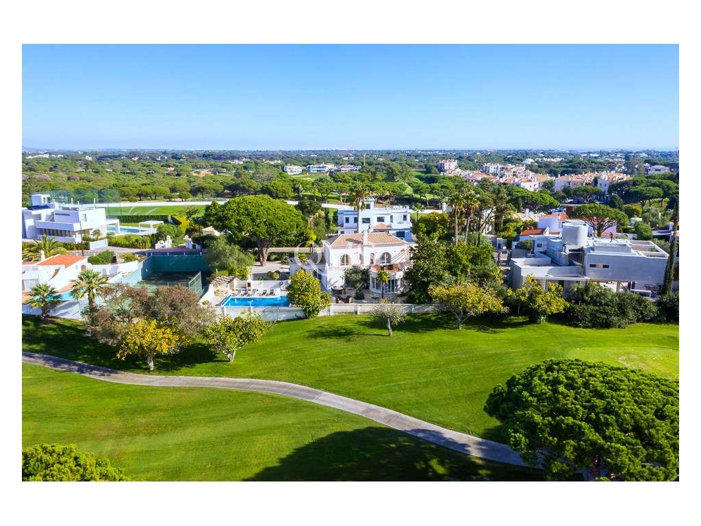 Moradia T4 Frente Golfe com Piscina & Total Privacy Vale do Lobo Al...-56