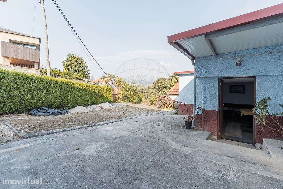 Moradia T2 para venda-21