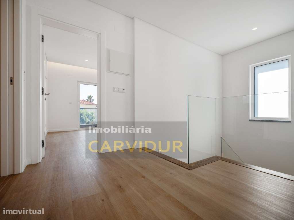 Moradia Ericeira a 12km V4 Nova em Lote com 730m2 e praia a 300m-24