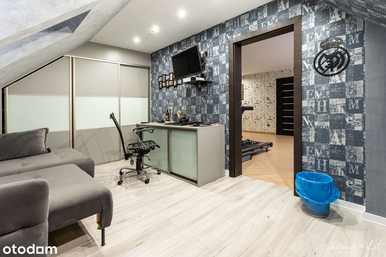 piękny dom z dużą działką-13