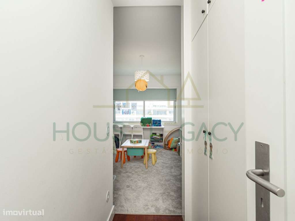 Apartamento T4 Luxuoso em Matosinhos-33