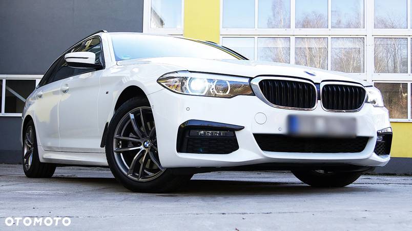 BMW Seria 5 520d xDrive M Sport sport - 28