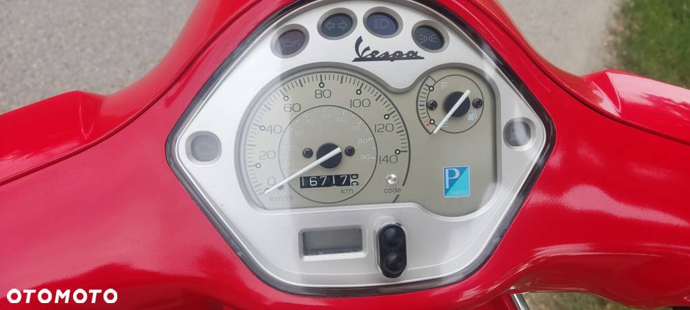 Vespa LX - 4