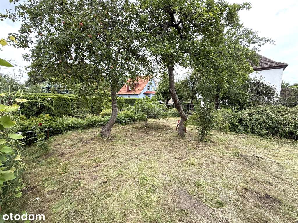 NOWA CENA  – Połowa domu , ogród, garaż, strych-14