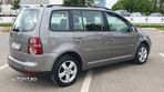 Volkswagen Touran 1.9 TDI Conceptline Aut - 12