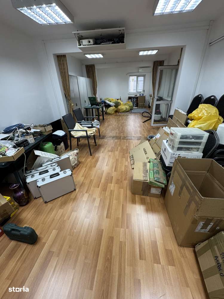 Casa 7 camere intersectie Antiaeriana/Alexandriei/Bucuresti-Magurele - Imagine principală: 1/19